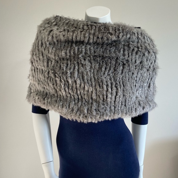 Helmut Lang fur scarf - Picture 2 of 4